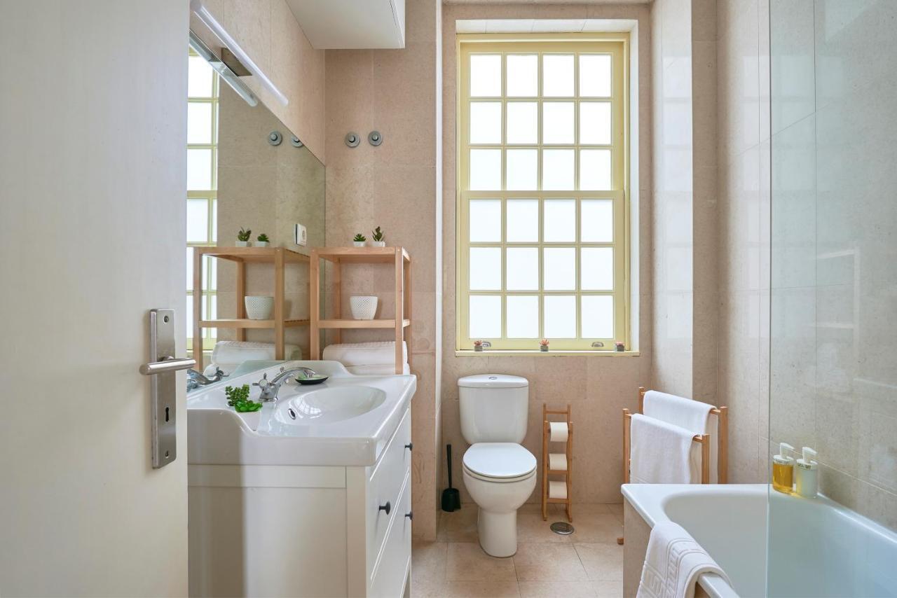 Spacious Apartment In The Perfect Lisbon Location, By Timecooler Extérieur photo