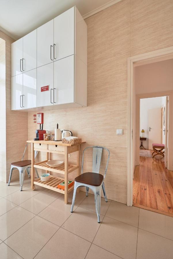 Spacious Apartment In The Perfect Lisbon Location, By Timecooler Extérieur photo